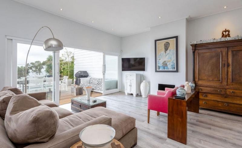 6 Bedroom Property for Sale in Camps Bay Western Cape